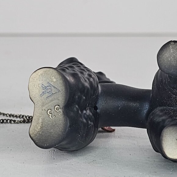 Vintage Early Goebel Pre Hummel Black Poodle Family Figurines Chain Leash Set - Picture 7 of 11